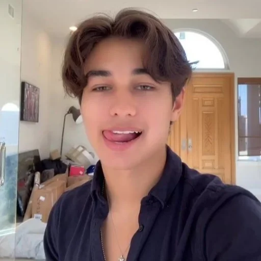 💜 Стикер «cute boys» для Telegram