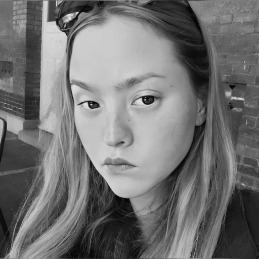 🤩 Стикер «Devon Aoki» для Telegram