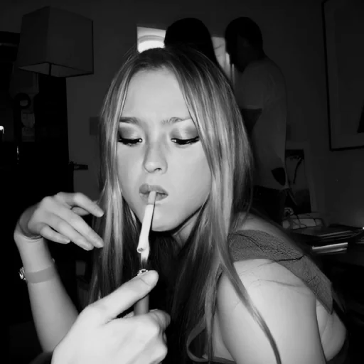 🤩 Стикер «Devon Aoki» для Telegram