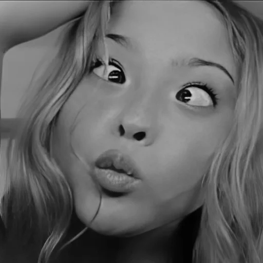 🤩 Стикер «Devon Aoki» для Telegram