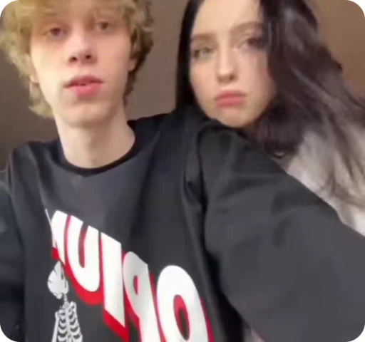 👩‍❤️‍👨 Стикер «ярик и алана» для Telegram