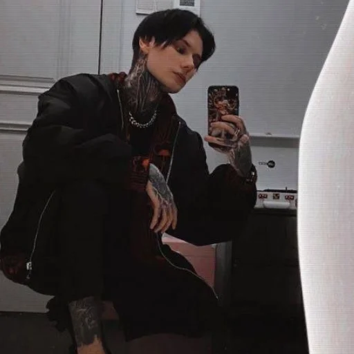 🎸 Стикер «Дмитрий Матвеев» для Telegram