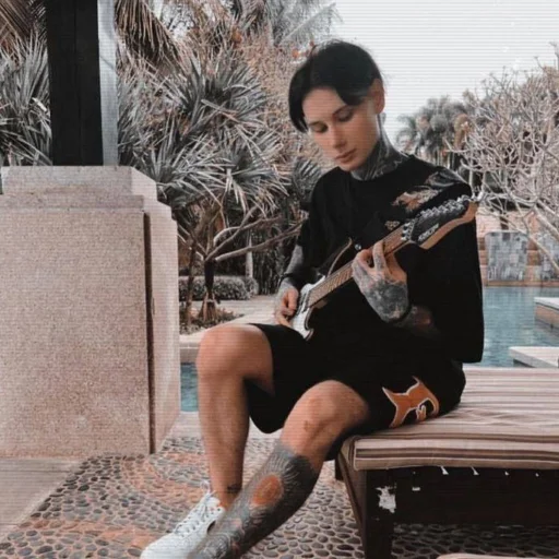 🎸 Стикер «Дмитрий Матвеев» для Telegram