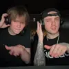 Стикер 17 дипинс