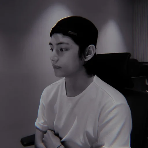 🎧 Стикер «kim taehyung bts» для Telegram