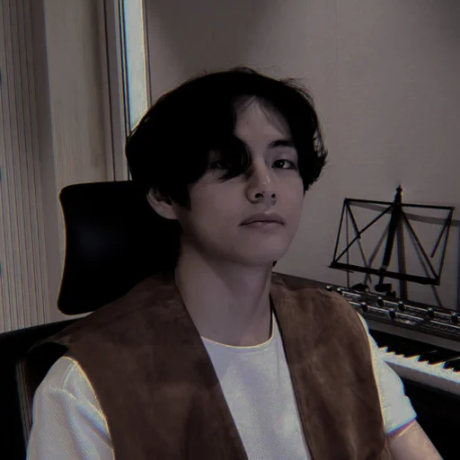 🎧 Стикер «kim taehyung bts» для Telegram