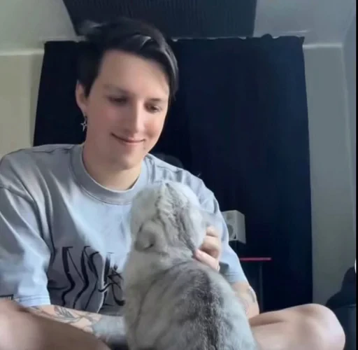 🌟 Стикер «илья коряков/mzlff(2)» для Telegram