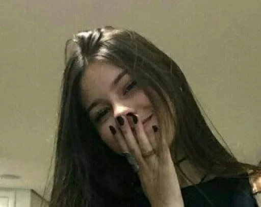 🤭 Стикер «girls» для Telegram