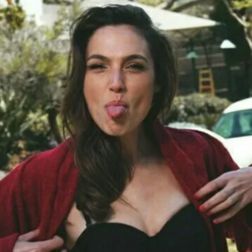 😜 Стикер «girls» для Telegram