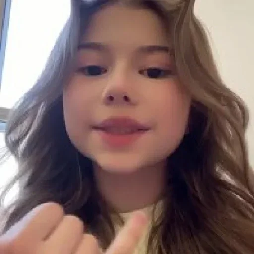 🔫 Стикер «МИЛАНА ХАМЕТОВА БОГИНЯ» для Telegram