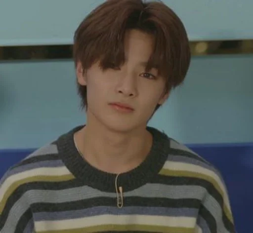 🤨 Стикер «Kpop» для Telegram