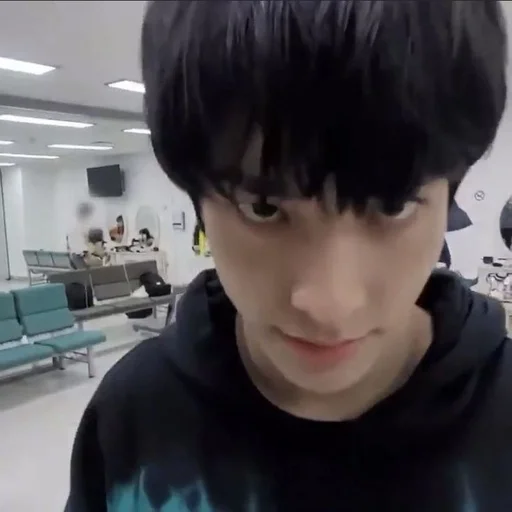 😠 Стикер «Kpop» для Telegram