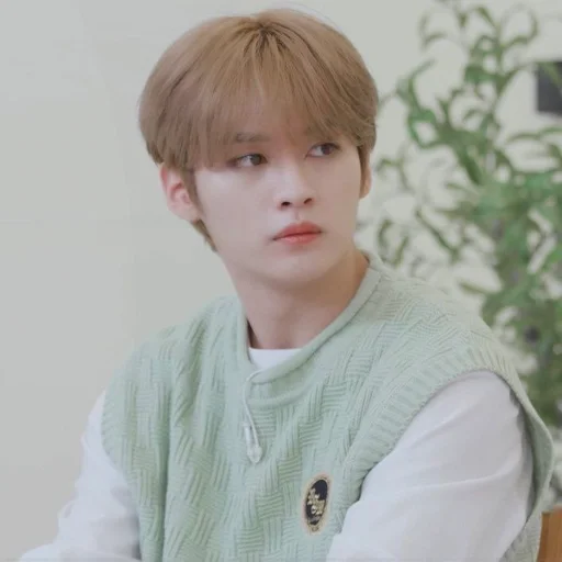 😠 Стикер «Kpop» для Telegram