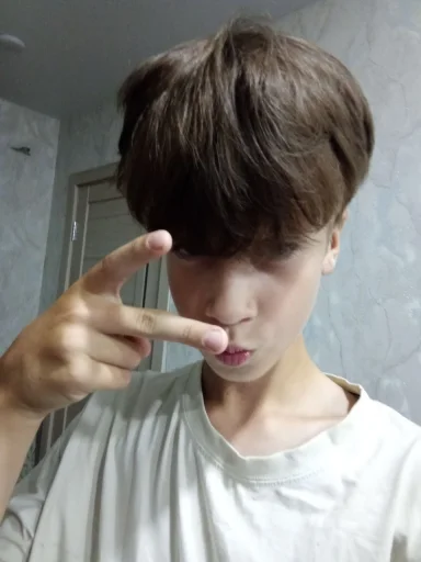 🤩 Стикер «Доска позора» для Telegram