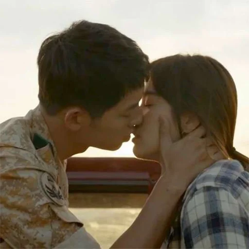 💋 Стикер «DESCENDANTS OF THE SUN» для Telegram