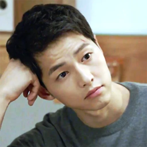 🤔 Стикер «DESCENDANTS OF THE SUN» для Telegram