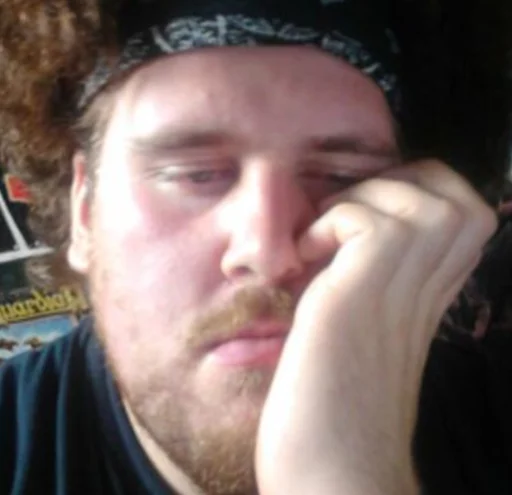 😓 Стикер «Drachenlord» для Telegram