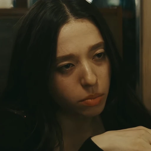 😑 Стикер «Anora» для Telegram