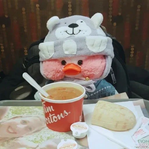 😐 Стикер «Ducky Dolly» для Telegram