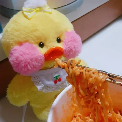 😐 Стикер «Ducky Dolly» для Telegram