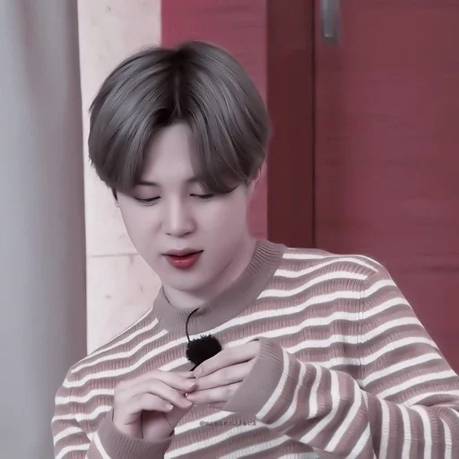 🐣 Стикер «jimin bts» для Telegram