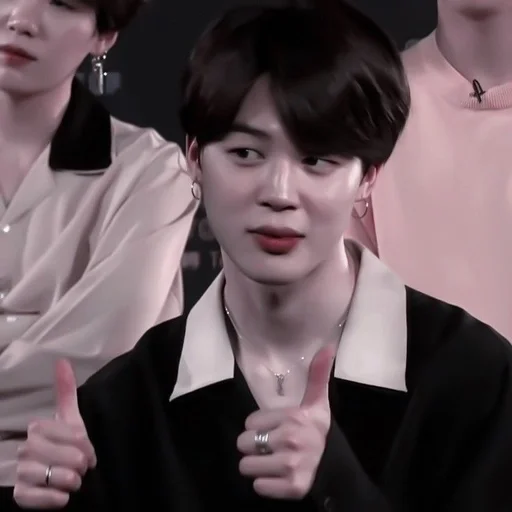 🐣 Стикер «jimin bts» для Telegram
