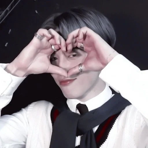 🐣 Стикер «jimin bts» для Telegram