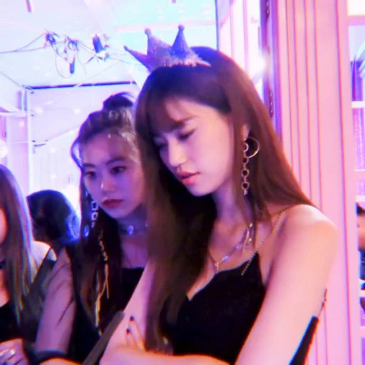 🦖 Стикер «kim doyeon» для Telegram