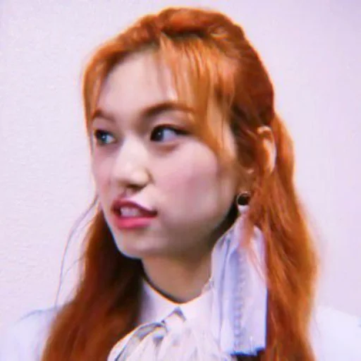 🤯 Стикер «kim doyeon» для Telegram