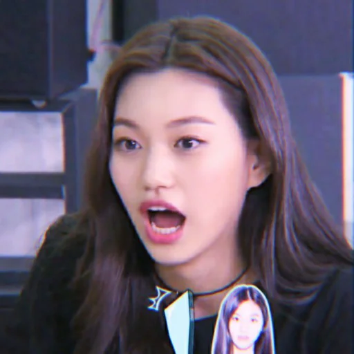😧 Стикер «kim doyeon» для Telegram
