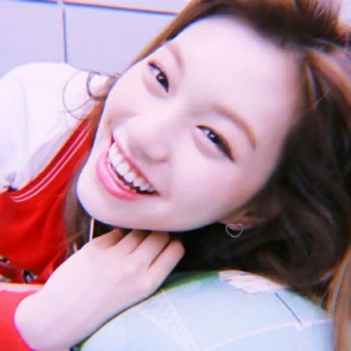 🧺 Стикер «kim doyeon» для Telegram