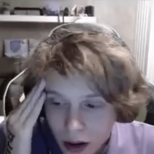 🥴 Стикер «dyrachyo» для Telegram