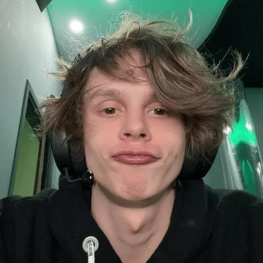 😎 Стикер «dyrachyo» для Telegram