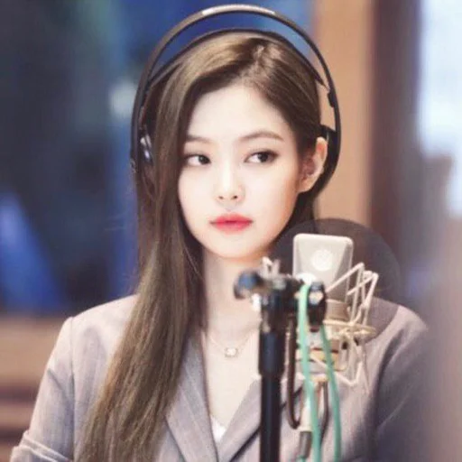 ➖ Стикер «DBW Jennie» для Telegram