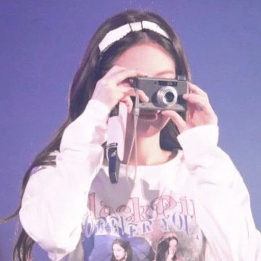 ➖ Стикер «DBW Jennie» для Telegram