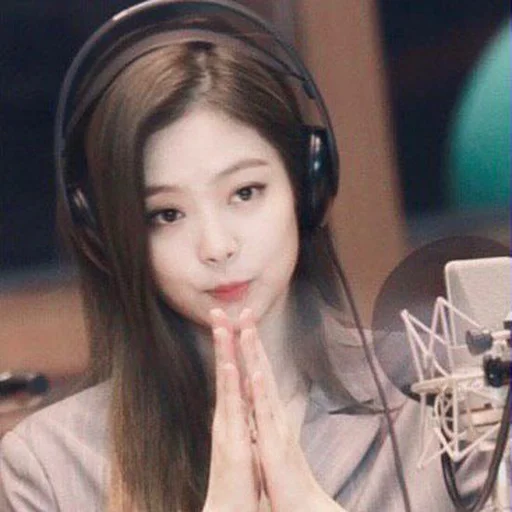 ➖ Стикер «DBW Jennie» для Telegram