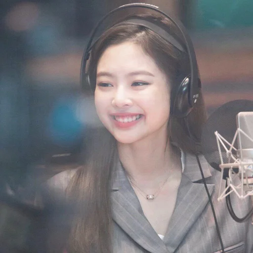 ➖ Стикер «DBW Jennie» для Telegram