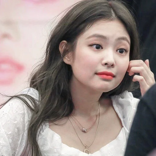 ➖ Стикер «DBW Jennie» для Telegram