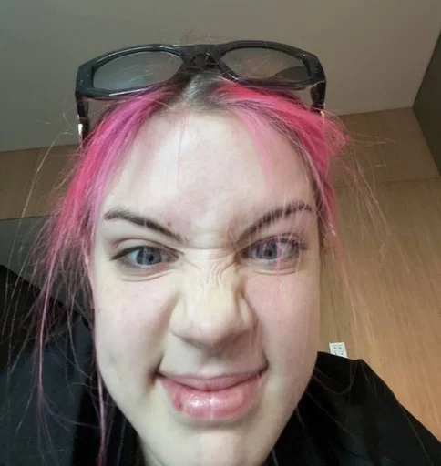 🤬 Стикер «twitchcouples» для Telegram