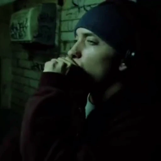 🤩 Стикер «8 mile» для Telegram