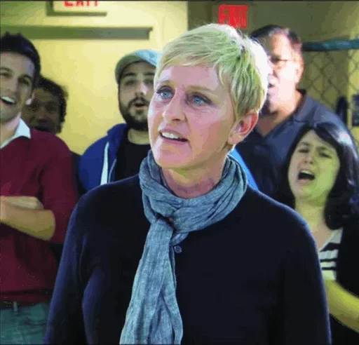 🧣 Стикер «Ellen_Degeneres» для Telegram