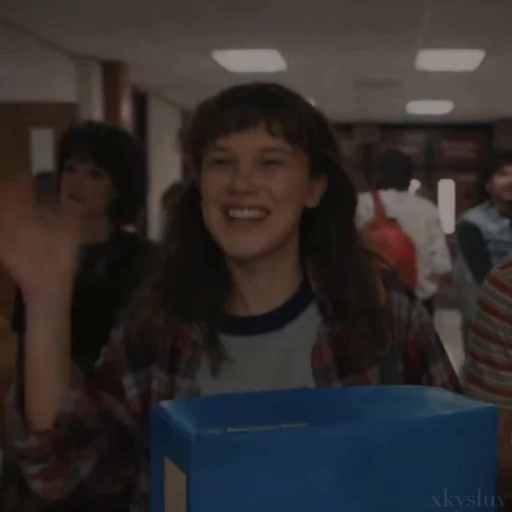 🧇 Стикер «Eleven Stranger Things» для Telegram