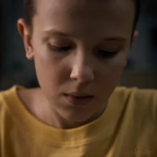 🧇 Стикер «Eleven Stranger Things» для Telegram