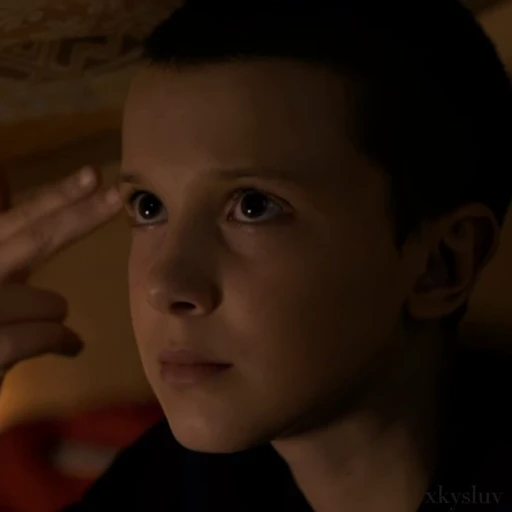 🧇 Стикер «Eleven Stranger Things» для Telegram