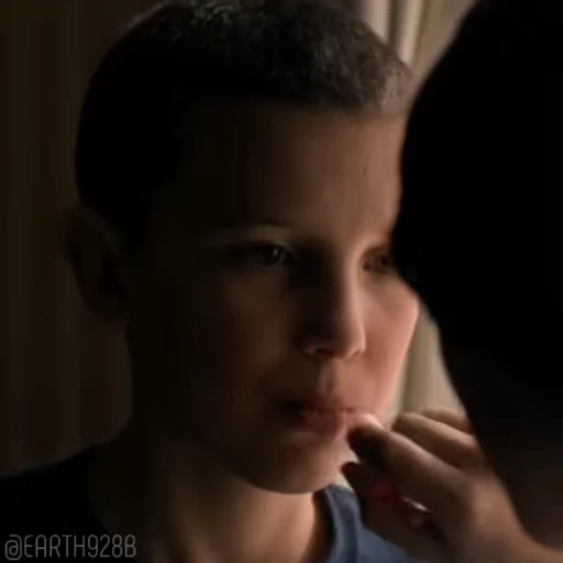 💄 Стикер «Eleven» для Telegram