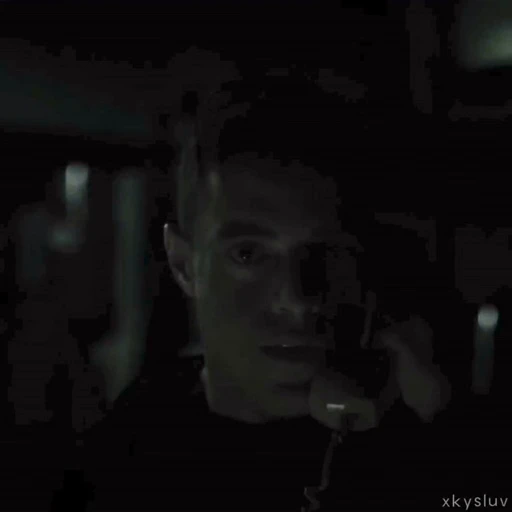 📞 Стикер «Elliot Alderson» для Telegram