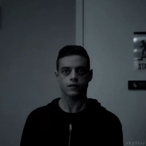 😳 Стикер «Elliot Alderson» для Telegram