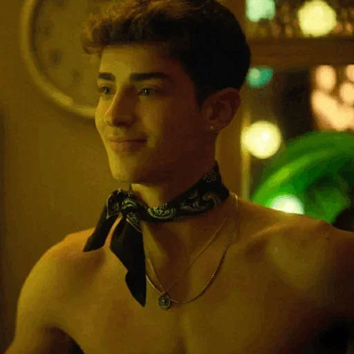 💎 Стикер «Elite season 4 Netflix» для Telegram