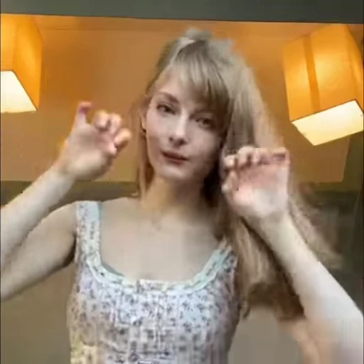 😝 Стикер «ella freija элла фрея» для Telegram