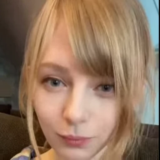 👍 Стикер «ella freija элла фрея» для Telegram